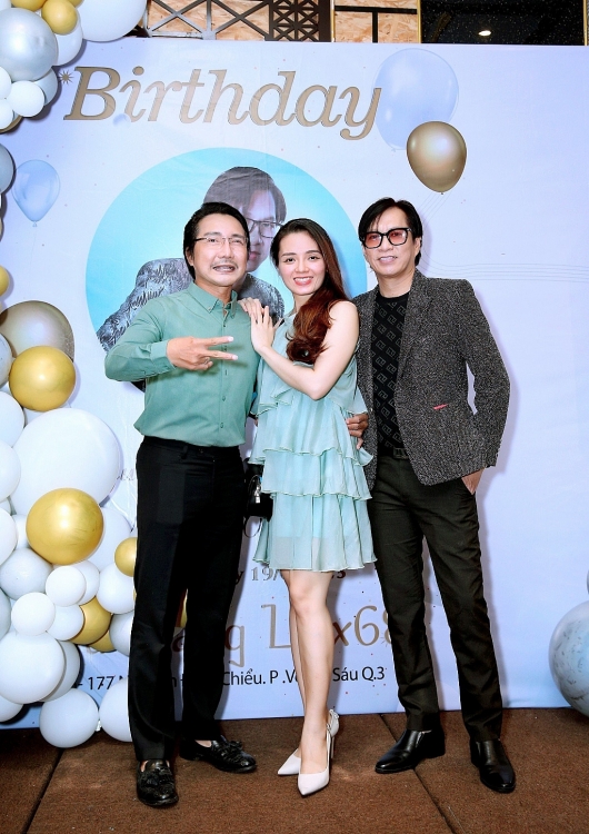 Mừng sinh nhật lần 4x, ca nhạc sĩ Nguyễn Minh Anh hy vọng thêm sung sức để cống hiến cho khán giả