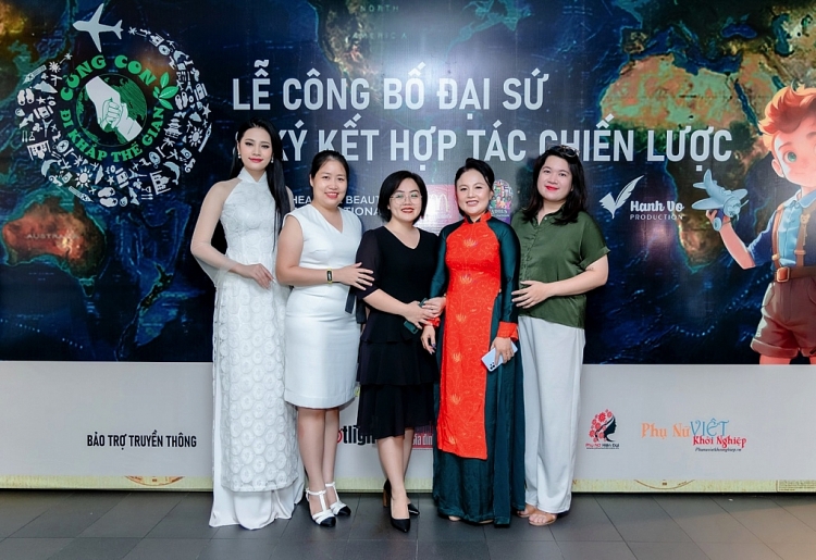 Hoa hậu Nông Thúy Hằng, Đinh Như Phương trở thành Đại sứ vì mục tiêu phát triển và gìn giữ Bản sắc văn hóa Việt Nam