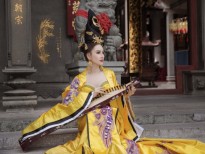 Bạn gái Hồ Việt Trung đẹp kiêu sa với phiên bản Võ Tắc Thiên