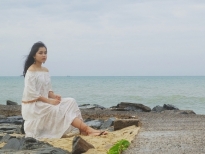 Tự tin hát lại hit của Diva Thanh Lam, Nhã Thy làm mới ca khúc 'Bên em là biển rộng'
