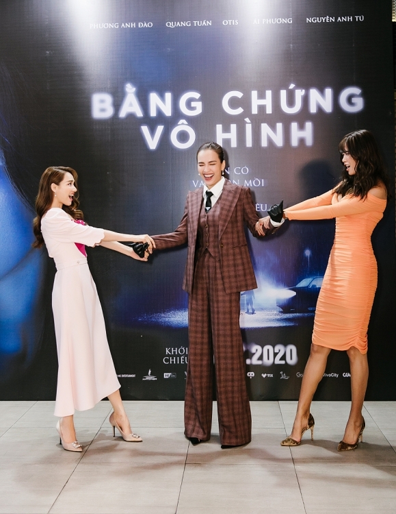 ai phuong gay bat ngo khoe giong voi ban ballad ost em tai premiere bang chung vo hinh