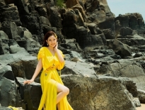 Kim Thanh Thảo đẹp quyến rũ trong bộ ảnh mới tại Bãi Xép – Phú Yên