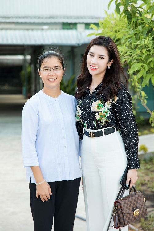 duong yen nhung xuc dong truoc cau chuyen bat hanh cua nguoi gia neo don tai nha duong lao tinh thuong vinh son