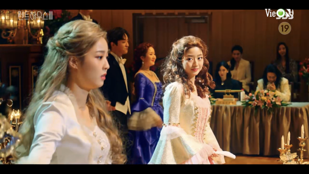 'Penthouse: Cuộc chiến thượng lưu 3' tập 8: Shim Soo Ryeon bị đổ tội sát hại Logan Lee