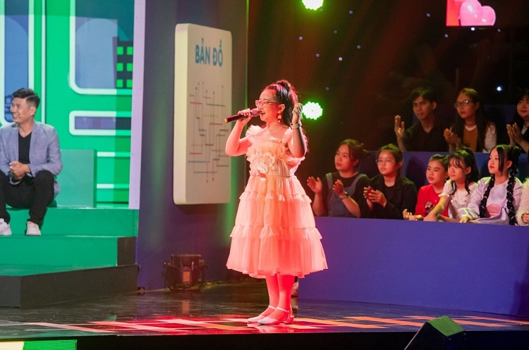 Dù bị chê 'hát tệ' Lê Khánh vẫn giành chiến thắng tại 'Đấu trường âm nhạc nhí 2022'