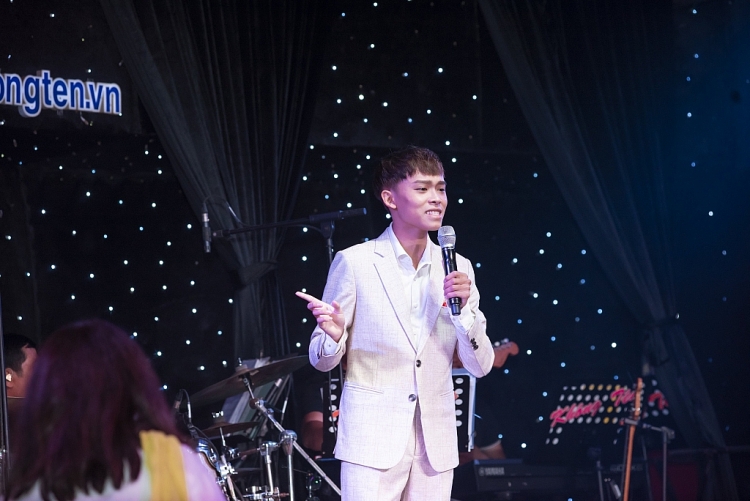 Ca sĩ Ngọc Sơn, Hồ Văn Cường, Ngọc Thảo lần đầu làm minishow tại TP.HCM