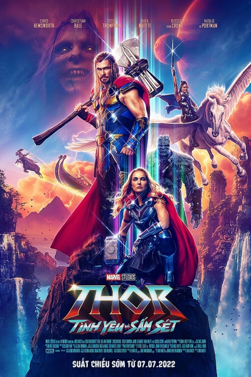 'Thor: Love and Thunder': Thần Sấm tái xuất trong bom tấn hoành tráng, hài hước và đầy cảm xúc