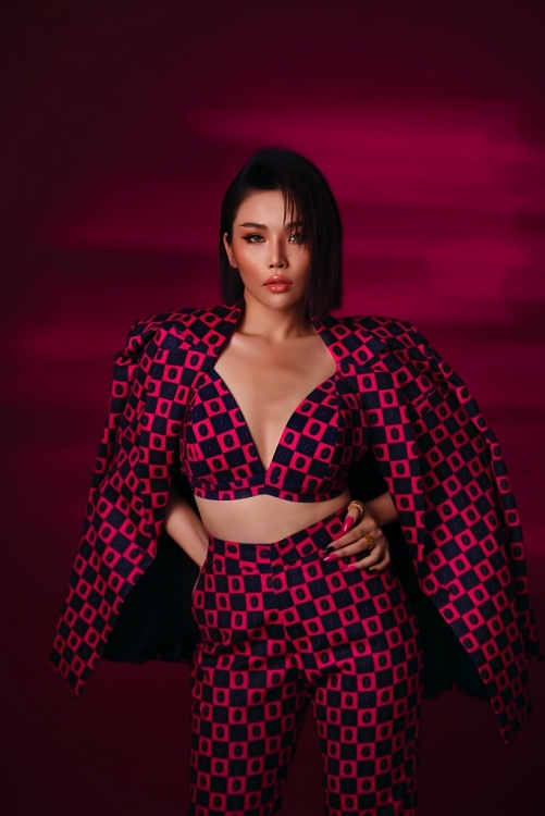 Loạt ảnh 'kinh hoàng' trong quá khứ của Trương Thảo Nhi và cú sốc bị người yêu bỏ vì ngoại hình