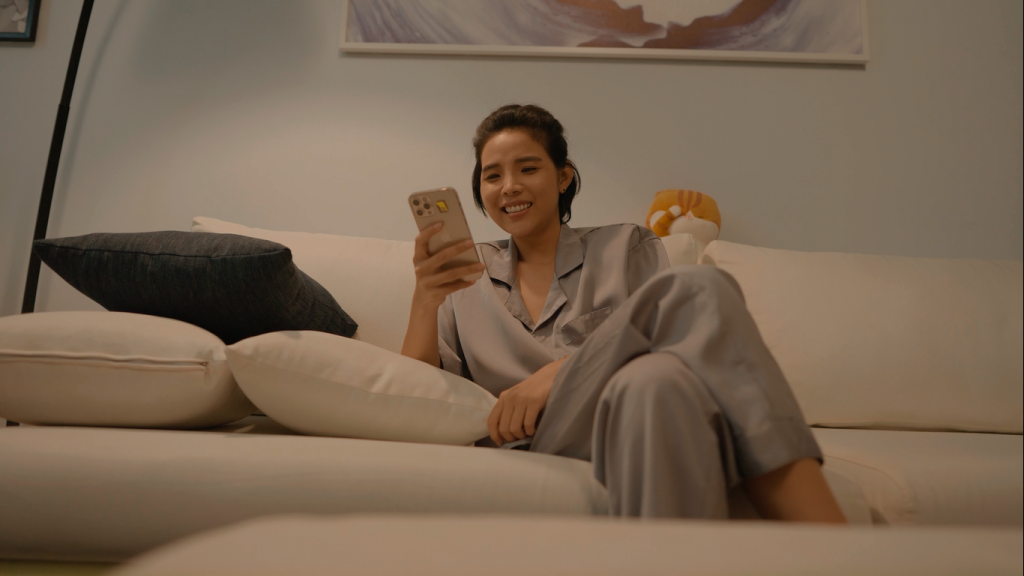 Vũ Cát Tường khóc khi nói về việc come-out với gia đình: Đối diện với ba sao khó quá!