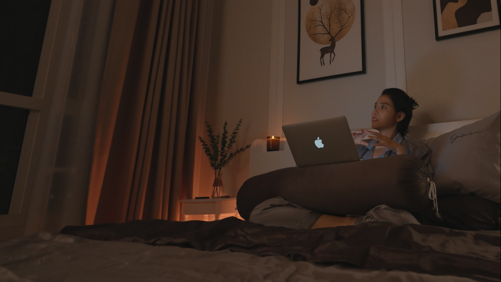 Vũ Cát Tường khóc khi nói về việc come-out với gia đình: Đối diện với ba sao khó quá!