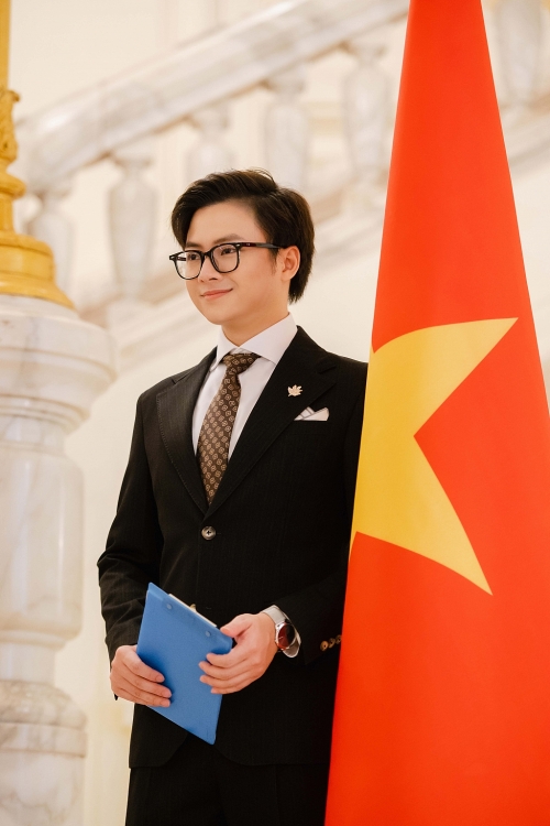 MC Duy Dương tự hào đại diện Việt Nam dẫn dắt 2 sự kiện văn hoá lớn về ngoại giao