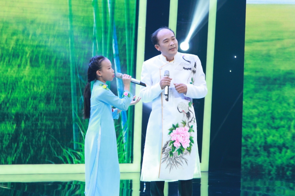 quan quan vietnam idol kids thien khoi doat giai nhat tuan gia dinh song ca
