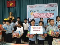 Lotte quyên góp 60.000 quyển sách đến tay trẻ em nghèo trước năm học mới