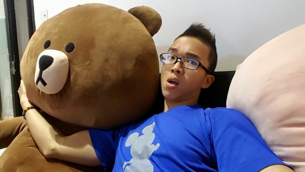 he lo hau truong hai huoc va chang dien vien long tieng tai nang trong nhan gian huyen ao