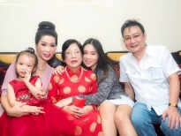 Trịnh Kim Chi đón sinh nhật bên mẹ và gia đình