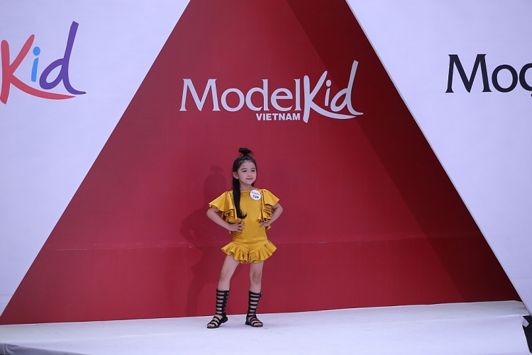 model kid vietnam 2019 chuong mau nhi hon nhien ngay tho