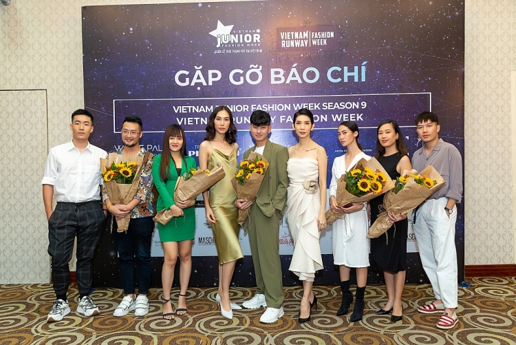 tuan le thoi trang cho nguoi mau chuyen nghiep vietnam runway fashion week mua dau tien chinh thuc bat dau