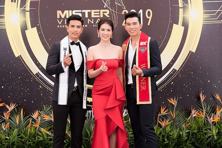 nha san xuat truong ngoc anh dao dien hong ngan mai the hiep tim ung vien cho du an phim trong top 30 mister vietnam 2019