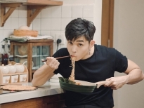 nha co mot nguoi chinh thuc tung mv co ai cho ca khuc chu de voi tam trang cua hoi co don