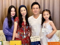NSƯT Trịnh Kim Chi đón tuổi mới hạnh phúc bên gia đình