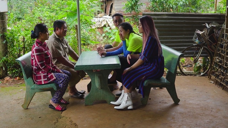 nguoi ve uoc mo rich kid ngoc thanh tam lan dau phai ra cho mua hanh va trai nghiem mot ngay lam thue dang nho