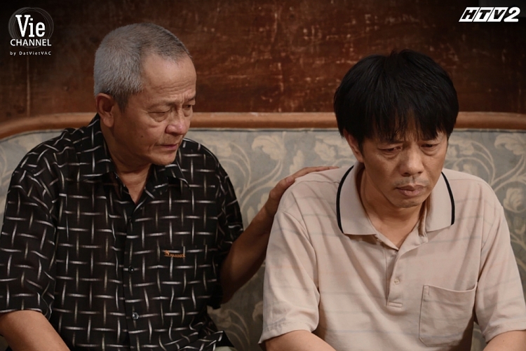 'Cây táo nở hoa' tập 63: Phúc năn nỉ ba đừng chết, Ngọc khóc òa khi nghe lời khuyên từ bố vợ