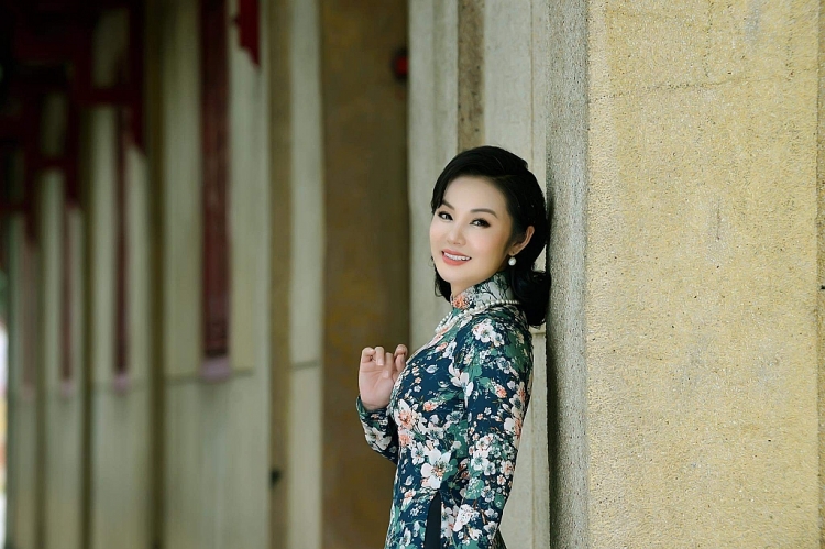 Amy Lê Anh: Tôi luôn chọn áo dài vì yêu văn hóa Việt