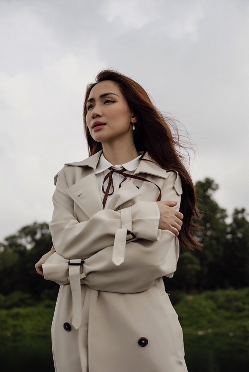 Hòa Minzy ra mắt sản phẩm âm nhạc như trải lòng những gì đã qua đầy da diết