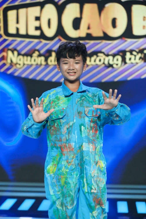 Xuất hiện 'Hoàng tử xiếc' tương lai, từng lập kỷ lục Việt Nam tại 'Siêu tài năng nhí'
