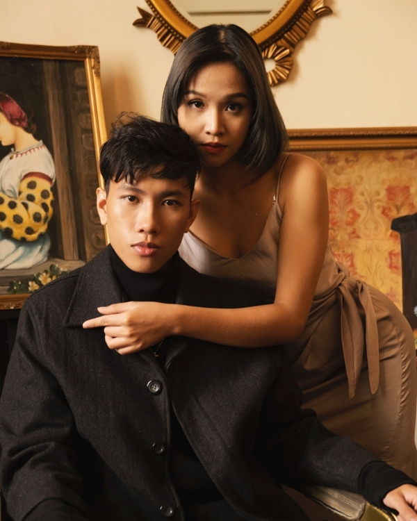 Hoaprox gây chú ý khi kết hợp với ca sĩ người Hà Lan