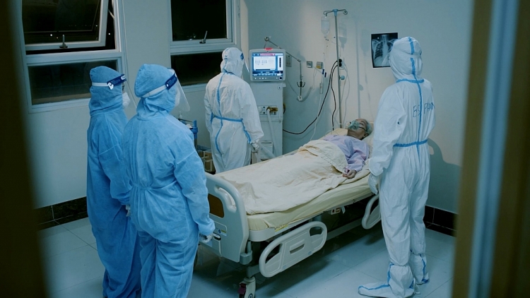 'Tái sinh': Bộ phim 'chữa lành' lấy cảm hứng từ những cuộc truy vết F0 trong đại dịch