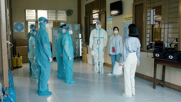 'Tái sinh': Bộ phim 'chữa lành' lấy cảm hứng từ những cuộc truy vết F0 trong đại dịch