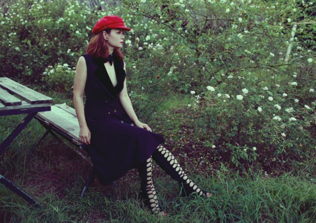 ntk tammy lam nguoi mau cho chinh bst moi cua minh