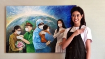 Hoa hậu Khánh Vân gửi tặng bức tranh 'Những trái tim dũng cảm' cho chính bác sĩ trong tranh