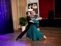 'Vũ điệu vàng': Sân chơi cho nam nữ 40+ yêu thích khiêu vũ