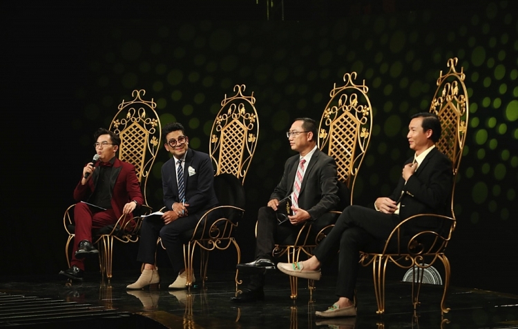 Lương Gia Huy - Ngô Mỹ Hải - Neon Trần Trung Thuận mở màn hành trình mới tại 'Én vàng nghệ sĩ 2022'