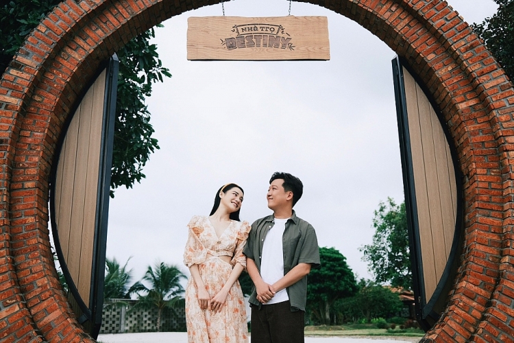 Trường Giang - Nhã Phương chụp ảnh kỷ niệm ngày cưới tại nơi vô cùng đặc biệt!