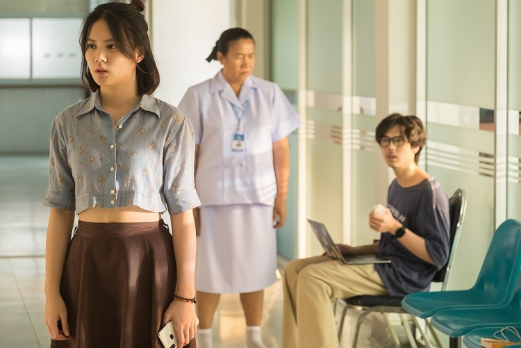'Mình yêu nhau đi!': 5 chuyện tình yêu 'rôm rả' nhất rạp Việt tháng 10 tung trailer chính thức