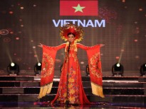 miss grand international 2017 man nhan voi phan trang trang phuc ao tam