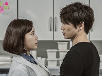 Trước 'Điên thì có sao', màn ảnh Hàn còn có 'Kill me heal me' nhiều chất 'điên' đến ám ảnh