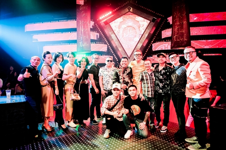 co ng do ng dj a n mu ng ho i phu c cu a nga nh gia i tri