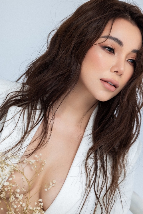 tra ngoc hang ha o hu c ha t la i ba n hit cu a phu o ng thanh