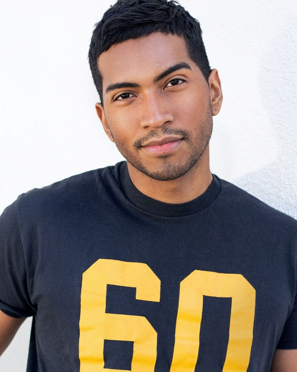 Tinder hợp tác cùng nữ đạo diễn Sasie Sealy cho tác phẩm được đề cử giải Emmy 'Swipe night: Killer Weekend'