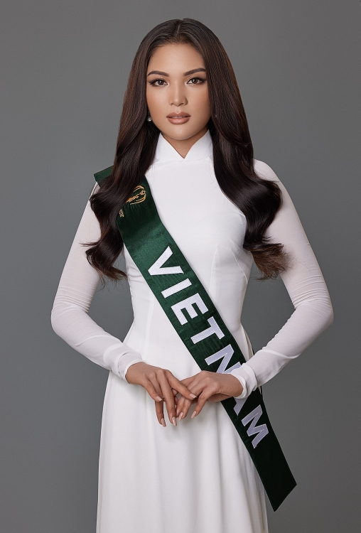 Vân Anh -  Thí sinh đăng ký dự thi 'Hoa hậu trái đất Việt Nam' bất ngờ được chọn đi thi 'Miss Earth quốc tế'