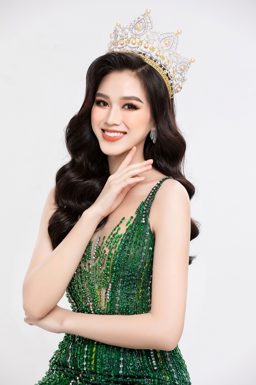 Hoa hậu Đỗ Hà gây ấn tượng khi mang hình ảnh nữ tướng Bà Triệu đến 'Miss World 2021'