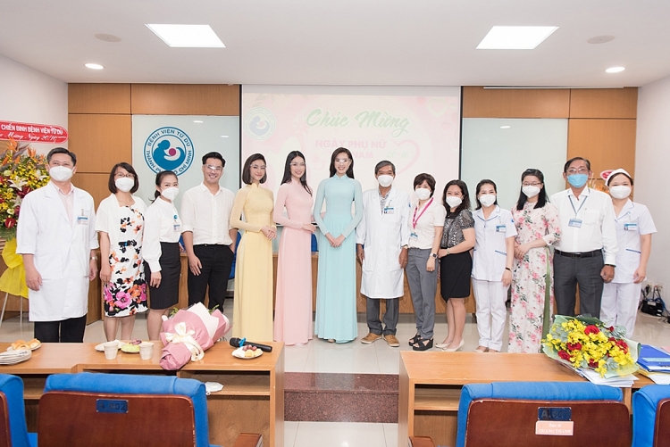 Hoa hậu Đỗ Hà, Á hậu Phương Anh, Kiều Loan tri ân y bác sĩ nơi tuyến đầu chống dịch