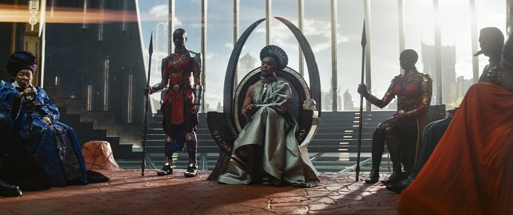 Hai vương quốc hùng mạnh bậc nhất Vũ trụ điện ảnh Marvel đối đầu nhau trong 'Black Panther'