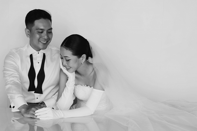 MC Liêu Hà Trinh tung loạt ảnh cưới chính thức trước thềm hôn lễ