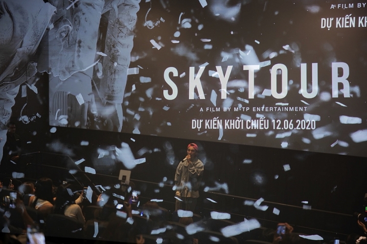 Nối tiếp 'EP Sky Decade', Sơn Tùng M-TP đưa 'Sky Tour Movie' trở lại rạp