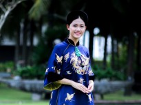 Á hậu Thanh Tú diện áo dài trăm triệu xuất hiện tại APEC